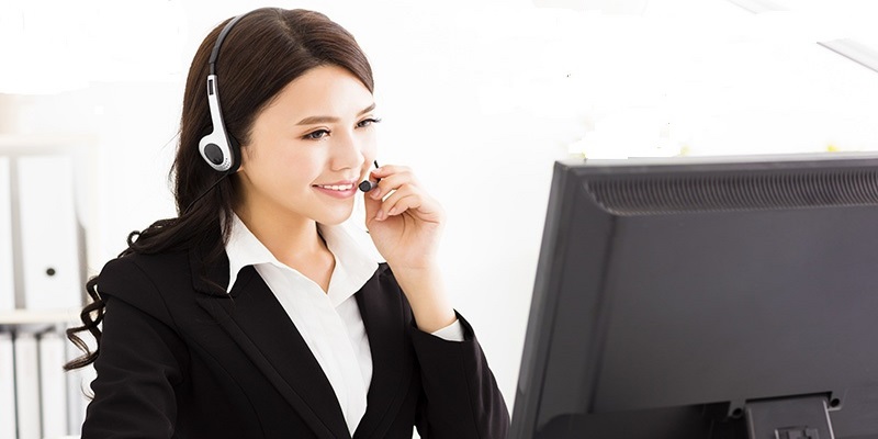 Liên hệ Banca30 bằng cách gọi đến hotline